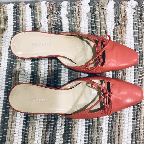 Aerosoles coral pink leather mules with front bow ornament. Size 6. EUC - Picture 5 of 12